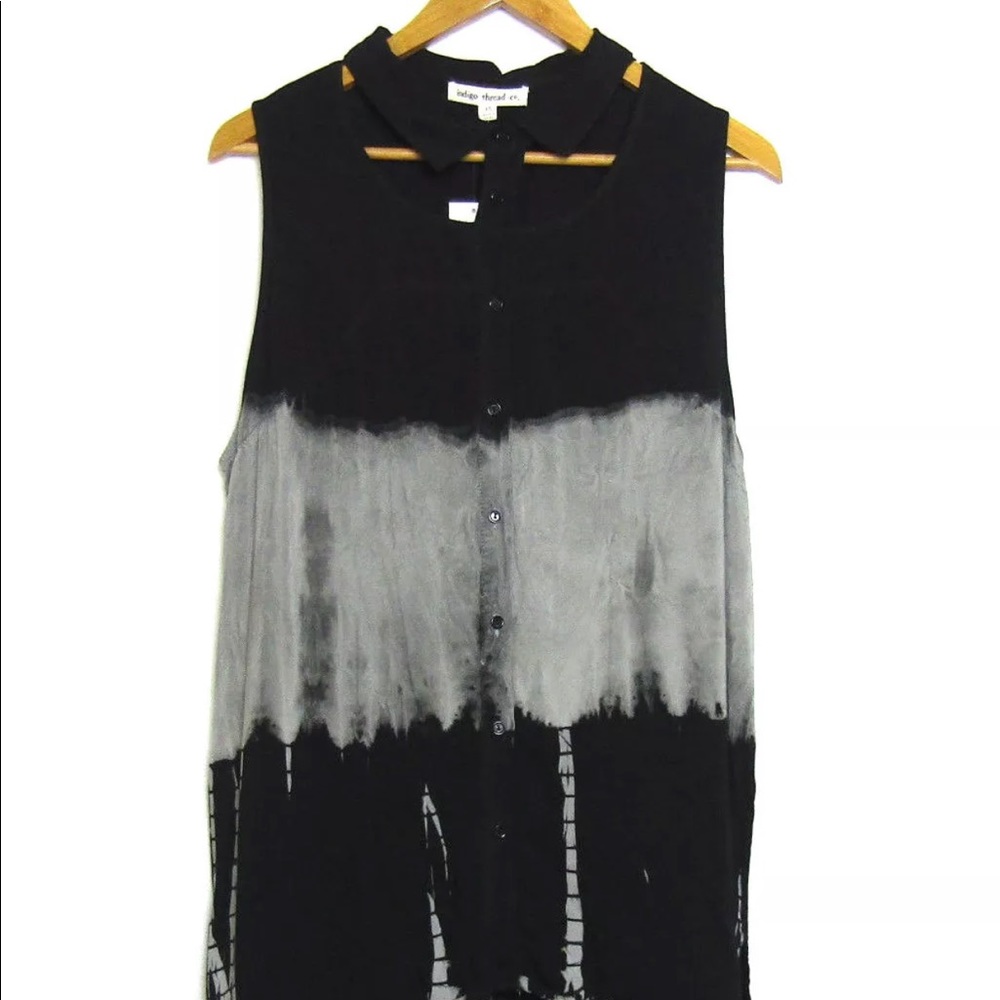 Hi Low Button down tank size large